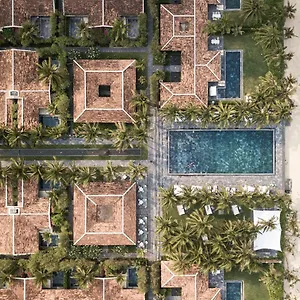 https://fusion-maia-resort.hotelsofhoian.com